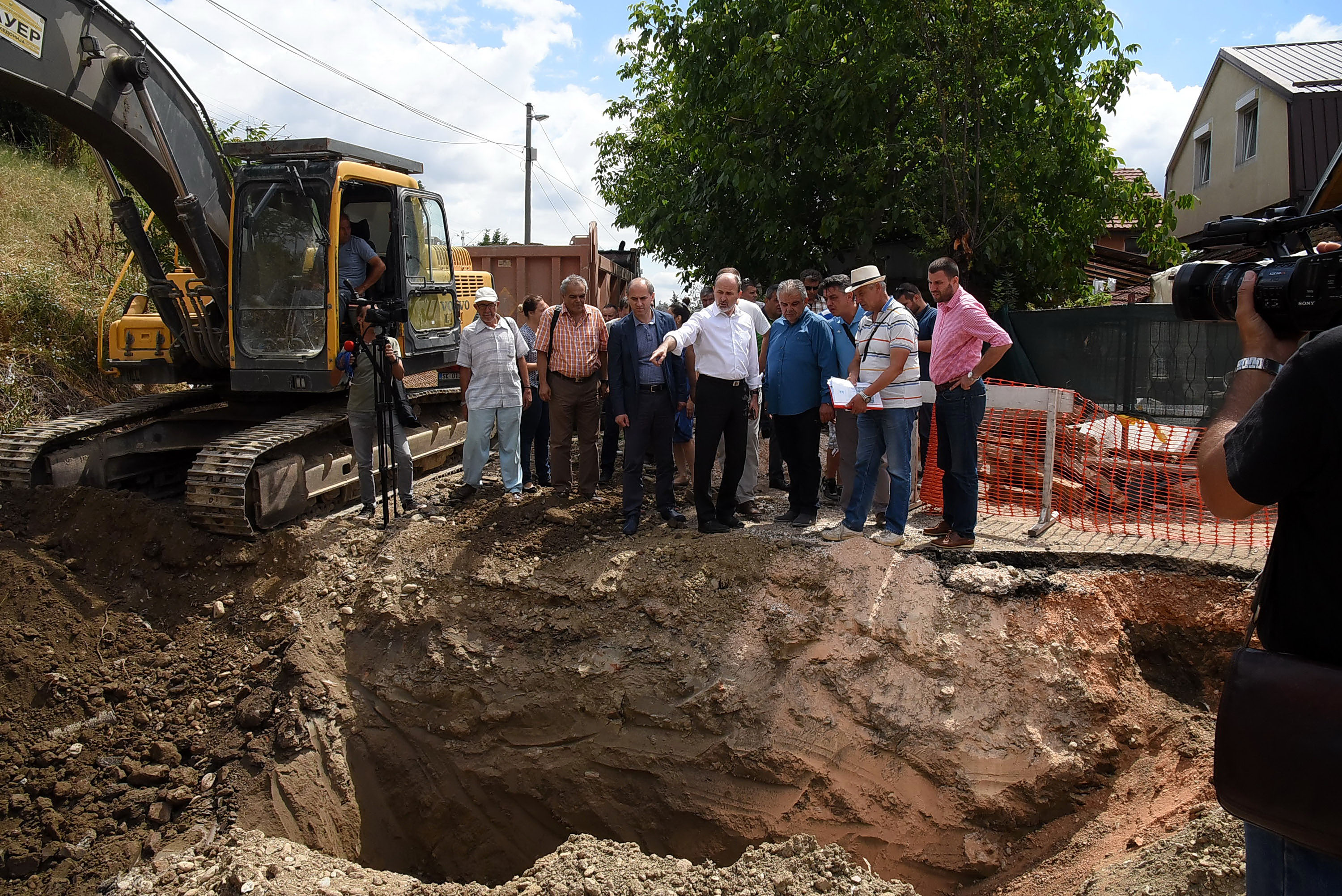 ZGJIDHET PROBLEMI SHUMËVJEÇAR I BANORËVE TË LAGJES KERAMIDNICA