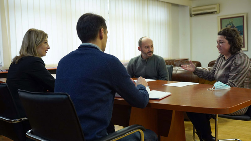 Градоначалничката Арсовска се сретна со Здружението на глуви и наглуви лица на град Скопје