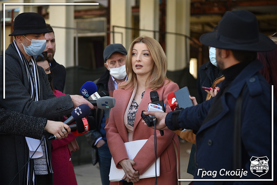 Арсовска ги соочи аргументите со министерката Костадиновска Стојчевска, проектот за реконструкција на Универзалната сала е небезбеден